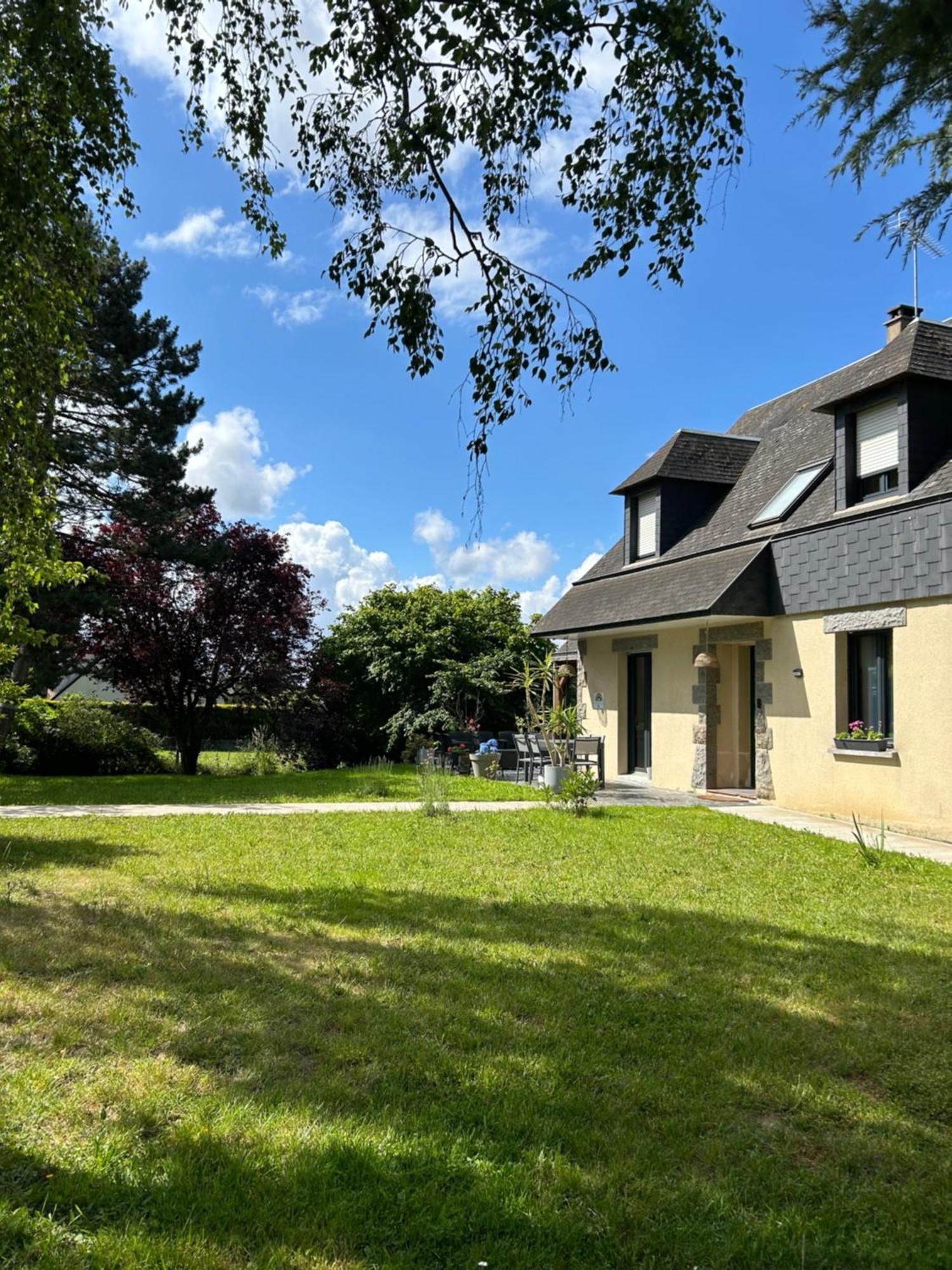 Arc En Ciel Du Mont Bed and Breakfast Pontorson Exteriör bild